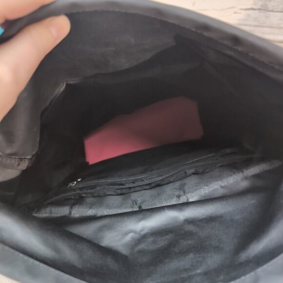 Rapha Black Cycling Commuting Laptop Bag - Picture 10 of 10